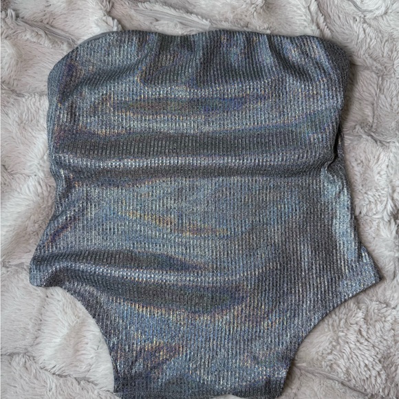 H:ours strapless top - Picture 2 of 2